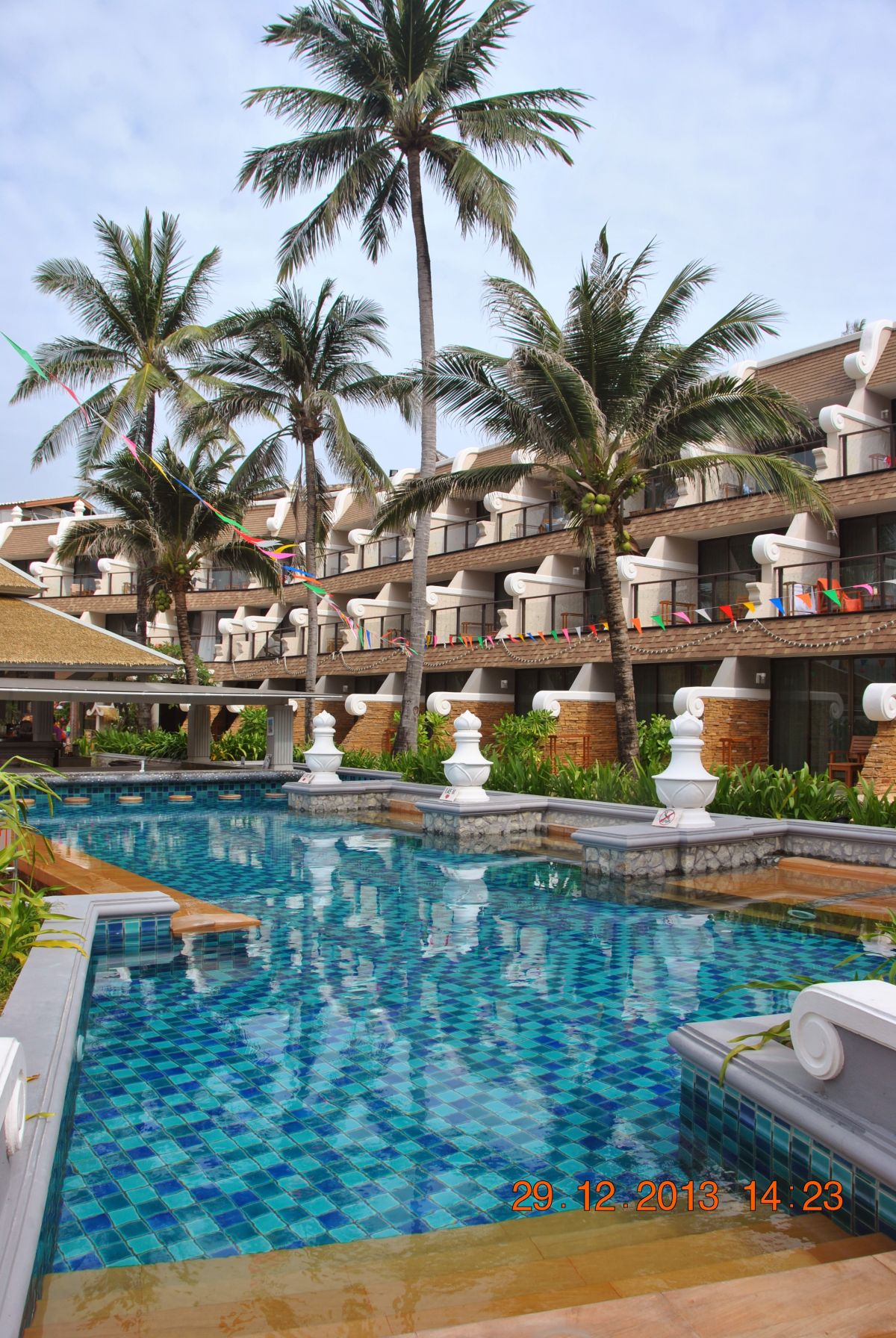 imagini hotel BEYOND KARON BEACH